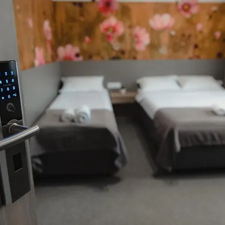 Family Fewo Guest house