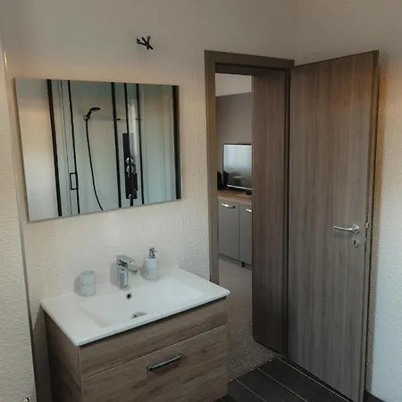 Guest house Family Fewo 3*